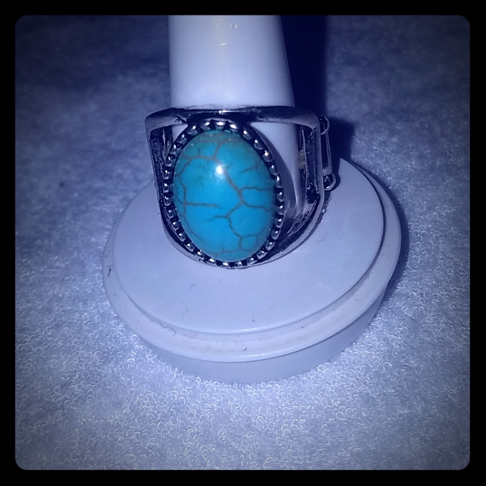 Brand new Paparazzi ring